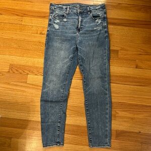 American Eagle Super High Rise Jegging- Size 10 Short